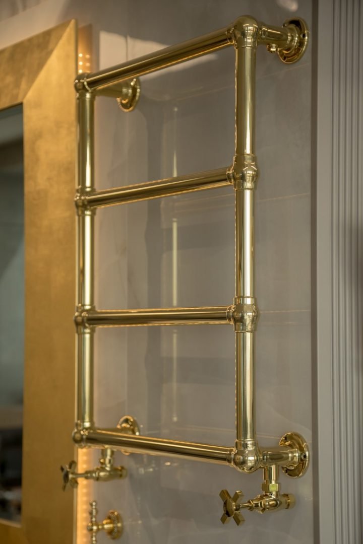 Полотенцесушитель водяной 75x50 см BOHEME 719 золото