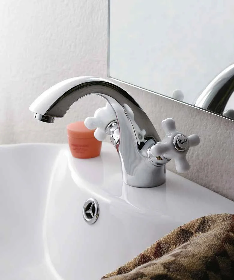 Смеситель двуручковый для раковины с керамической ручкой HAIBA HB1018 Хром